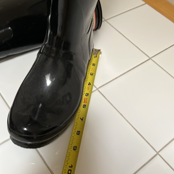 Hunter Rain Boots ☔️ 16” tall, size W7. Fits 7-7.5. - Picture 7 of 7